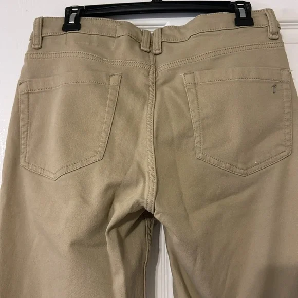 Men’s Khakis - Picture 4 of 11